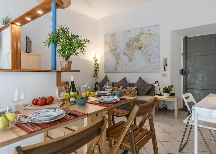 Apartamento Tuttomondo Flat With Private Courtyard Pisa